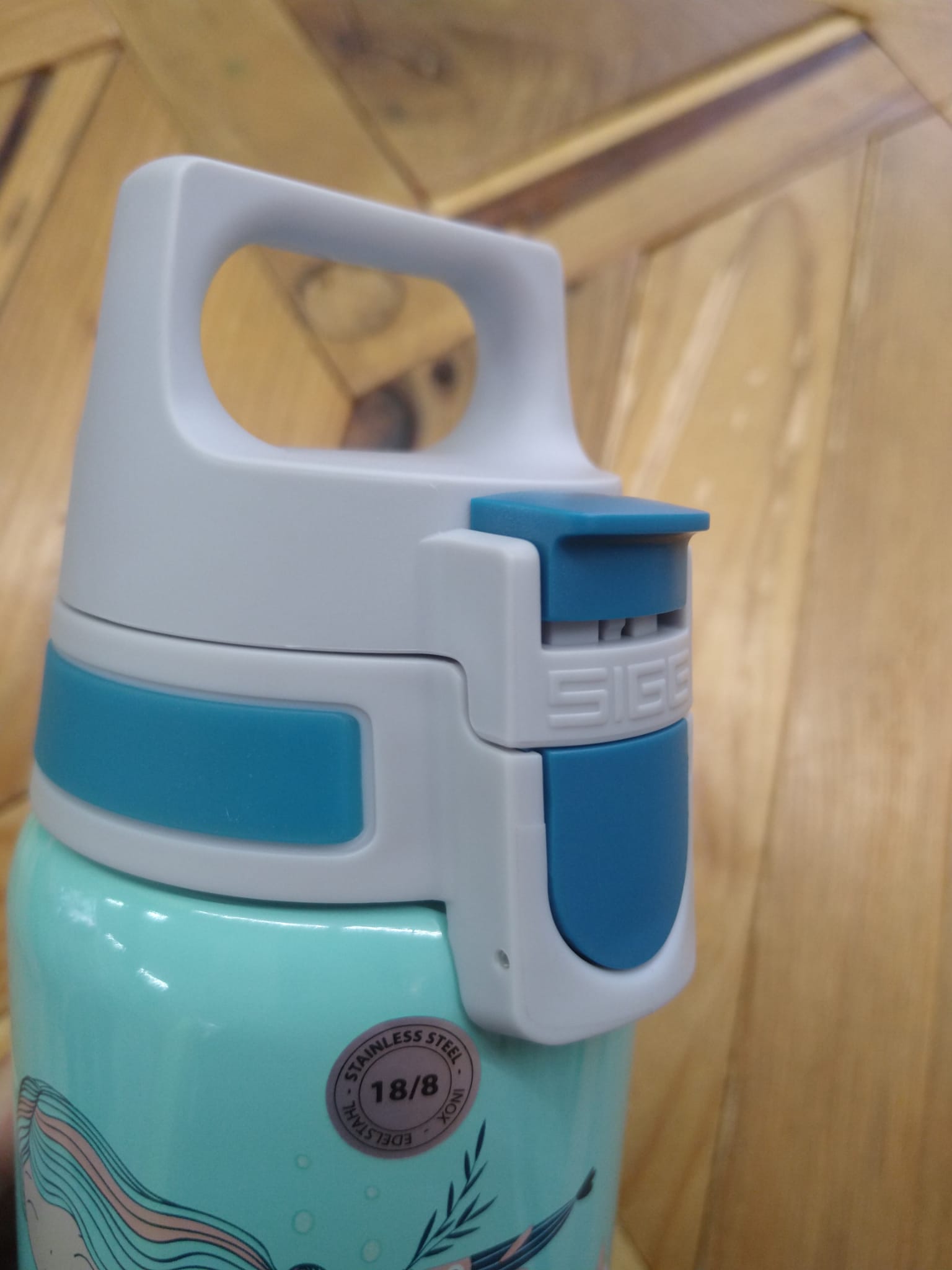 Borraccia SIGG in acciaio 0.50 lt - Sirena verde acqua